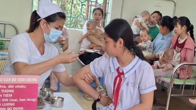 Hai Duong vaccinated nearly 4,000 children against measles