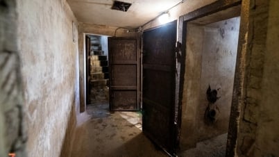 ハノイで最も豪華なホテルの防空壕の中