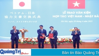 Việt Nam, Nhật Bản trao nhiều văn kiện hợp tác quan trọng