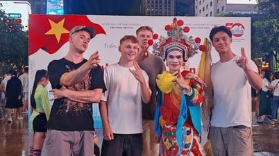 "Âm sắc phương Nam" - Những thanh âm nồng nàn chào mừng 50 năm thống nhất đất nước