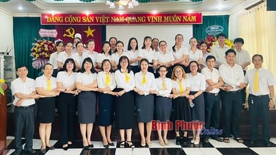 ការច្នៃប្រឌិតក្នុងការគ្រប់គ្រងនិងផលិតកម្ម - គំរូអង្គការអាជីវកម្ម