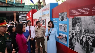 นิทรรศการ "เส้นทางสู่การรวมชาติ" ณ ป้อมปราการหลวงทังลอง