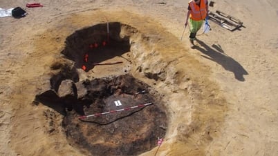 Unexpected discovery of huge treasure while digging for golf course