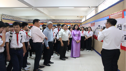 Thematic exhibition “President Ton Duc Thang - Journey from 1945-1975” and cultural heritage education program “Competition to learn about the life and career of President Ton Duc Thang”