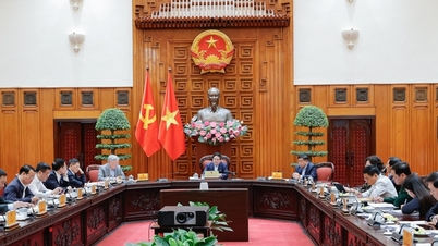 Vietnamese government holds meeting after US announces new import tariffs