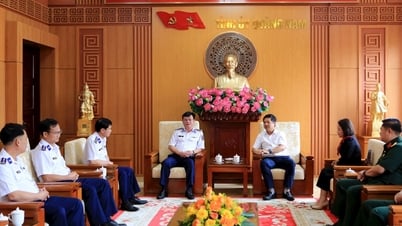 Bí thư Tỉnh ủy Lương Nguyễn Minh Triết tiếp đoàn công tác Bộ Tư lệnh Vùng Cảnh sát biển 2