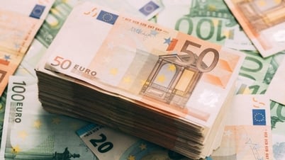 Tỷ giá Euro hôm nay 30/4/2025: Đồng euro suy yếu
