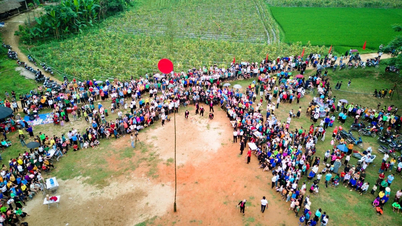 ពិធីបុណ្យផ្លែឈើចម្រុះពណ៌នៅស្រុក Bao Yen