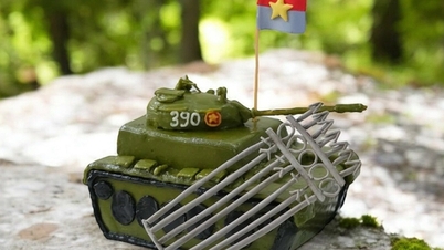 Những chiếc bánh 'yêu nước' khiến cộng đồng phấn khích chào mừng 30/4