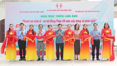 Triển lãm ảnh về thành tựu kinh tế - xã hội Đồng Tháp 50 năm xây dựng và phát triển