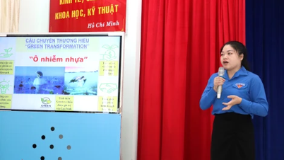 ការប្រកួតប្រជែងគម្រោងការចាប់ផ្ដើមយុវជនជនបទនៅខេត្ត Tay Ninh ឆ្នាំ 2025៖ លោកស្រី Huynh Le Minh Thu - សមាជិកនៃសហភាពយុវជននៃនាយកដ្ឋានវិទ្យាសាស្ត្រ និងបច្ចេកវិទ្យា ទទួលបានរង្វាន់លេខ 1
