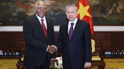 El Secretario General To Lam se reúne con el miembro del Politburó y vicepresidente de Cuba Salvador Valdés Mesa