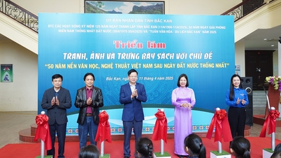 Triển lãm “50 năm nền văn học, nghệ thuật Việt Nam sau ngày đất nước thống nhất”