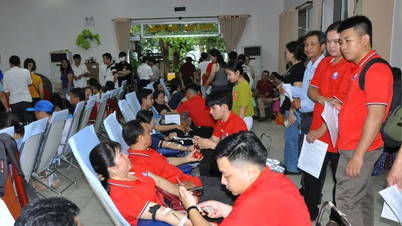 Lan tỏa nghĩa tình từ Ngày hội Sắc đỏ đoàn viên công đoàn năm 2025