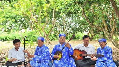 To make Don ca tai tu always an attractive tourism product in the Southern region