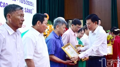 Tôn vinh người cao tuổi tiêu biểu trong phong trào thi đua yêu nước