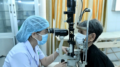 How to attract doctors to the grassroots level?