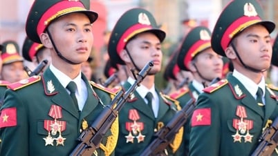 Điều đặc biệt của loại súng quân đội Việt Nam dùng duyệt binh tại Quảng trường Đỏ