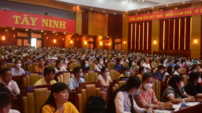 Tay Ninh tiene 76 excelentes profesores