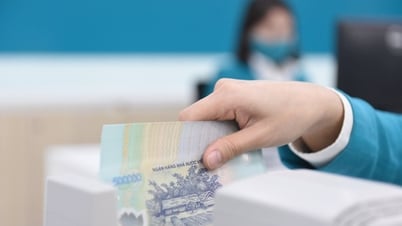 BANK nào cắt giảm chi phí cho nhân viên trong Quý...