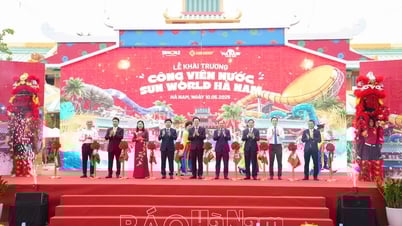 Tưng bừng khai trương Công viên nước Sun World Hà Nam
