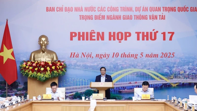 ដាក់ពង្រាយគម្រោងចរាចរណ៍សំខាន់ៗយ៉ាងឆាប់រហ័ស បង្កើតសន្ទុះ និងកម្លាំងសម្រាប់ការអភិវឌ្ឍន៍ប្រទេស។