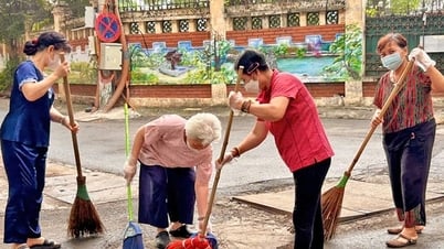 Celebrating the 30th Anniversary of the Founding of the Vietnam Association of the Elderly (May 10, 1995 - May 10, 2025):