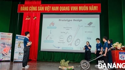 学生たちが豆の収穫道具を発明