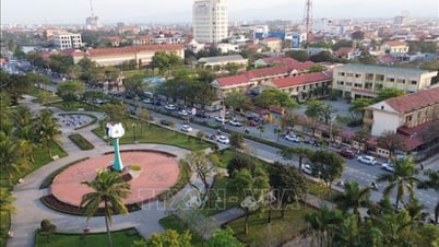 Sắp xếp đơn vị hành chính: Biên chế cấp huyện hiện nay được bố trí về cấp xã mới