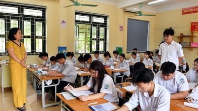 Télégramme du Premier ministre sur l'organisation des examens de fin d'études secondaires, la dotation en personnel enseignant et les vacances d'été 2025