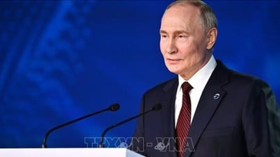 Russia proposes direct talks with Ukraine on...