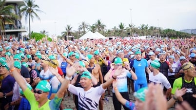 Hàng nghìn 'người thép' lao ra biển Sơn Thủy tranh tài IRONMAN 70.3 Đà Nẵng