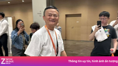 Jack Ma returns to AliDay