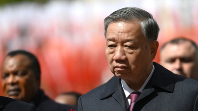 General Secretary and leaders of countries commemorate unknown martyrs in Red Square