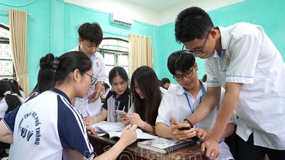 Focus on career orientation for students after graduating from high school