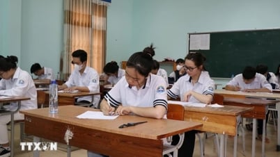 Télégramme du Premier ministre sur l'organisation des examens de fin d'études secondaires et la dotation en personnel enseignant