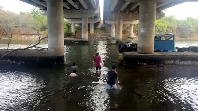 En discutant avec sa petite amie, un jeune homme a sauté dans la rivière et est mort