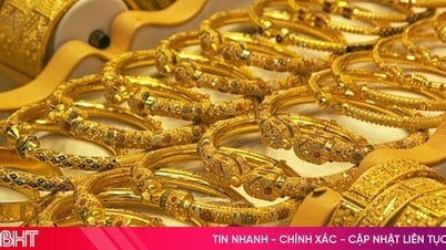 តម្លៃមាសថ្ងៃនេះ 5/12/2025៖ នៅតែស្ថិតក្នុងកម្រិតខ្ពស់នៅឡើយ