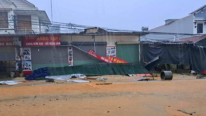Tuyên Quang mưa dông làm 42 ngôi nhà bị hư hỏng