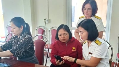 ទីក្រុង Yen Bai ផ្សព្វផ្សាយ​ការ​ឃោសនា​គាំទ្រ​អ្នក​បង់ពន្ធ