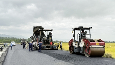 Tăng tốc thi công Tuyến đường tránh lũ cứu hộ, cứu nạn