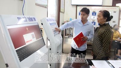 Nam Dinh promotes the construction of e-Government, towards digital Government