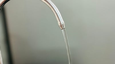 Doctor: Evite beber agua inmediatamente después de las comidas.