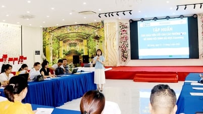 Tập huấn sử dụng tài liệu E-Learning