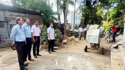 トリトン郡党書記ラム・タン・シー氏が3つの地域で住宅建設の進捗状況を視察