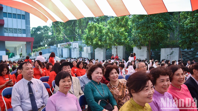 Dự kiến điều chỉnh phụ cấp cho giáo viên và lần đầu bổ sung phụ cấp cho nhân viên trường học