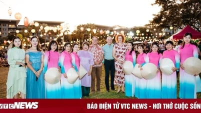 La niña que mantiene viva la llama de la cultura vietnamita en el corazón de Australia