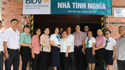សាខា BIDV Ben Tre បង្ហាញផ្ទះដឹងគុណនៅឃុំ Dinh Thuy ស្រុក Mo Cay Nam