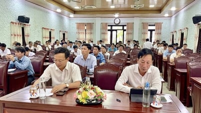 Quang Dien: Bereitstellung einer Reihe von Aufgaben für die Personalarbeit und den Parteitag der Kommune