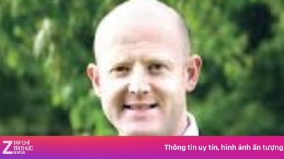 អតីតអាជ្ញាកណ្តាល Premier League ជាប់គុកពីបទរំលោភបុរស